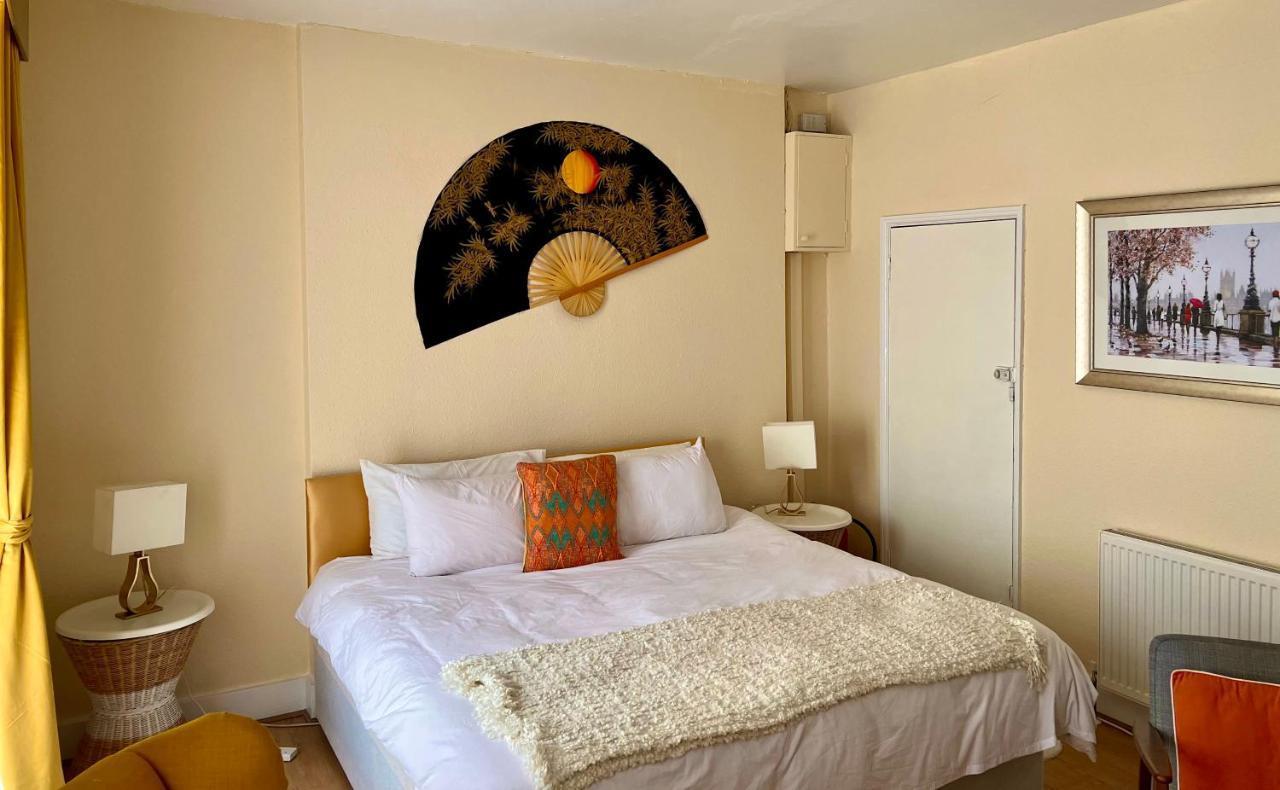 Candy Cafe Apartment London Luaran gambar