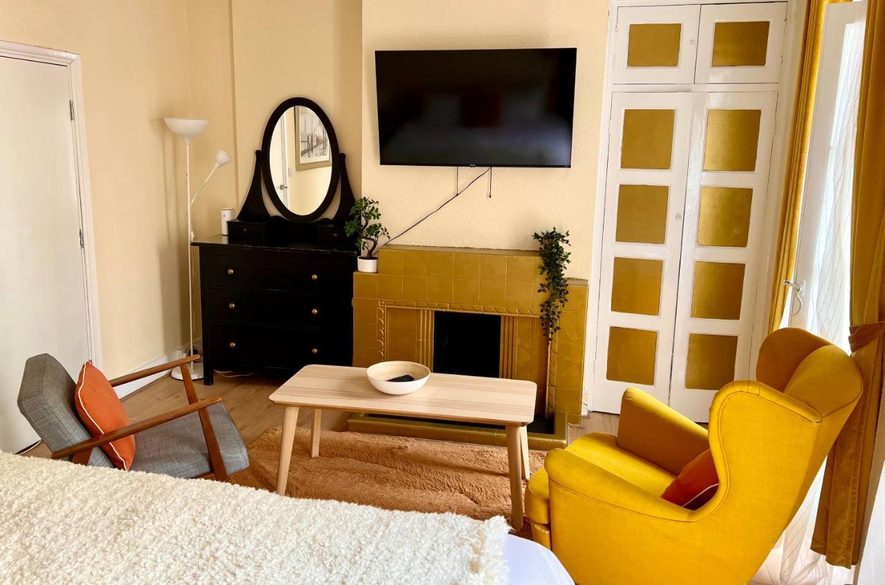 Candy Cafe Apartment London Luaran gambar
